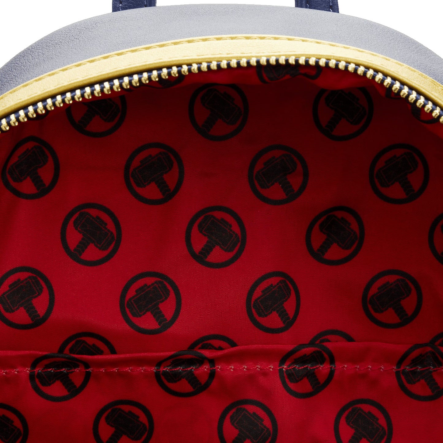 Mochila Loungefly Marvel Thor Love And Thunder