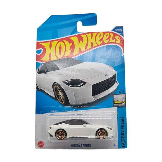 Nissan Z Proto 124/250 - Blanco