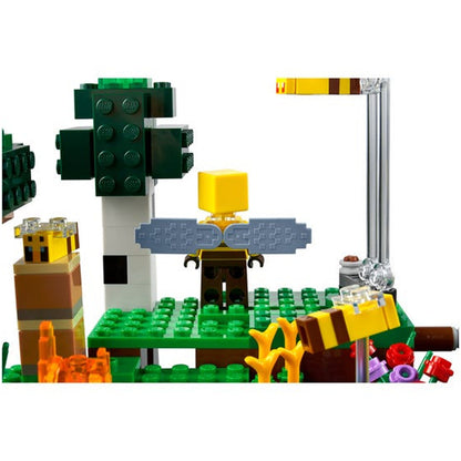 Lego Minecraft La Granja De las Abejas 21165 - Crazygames